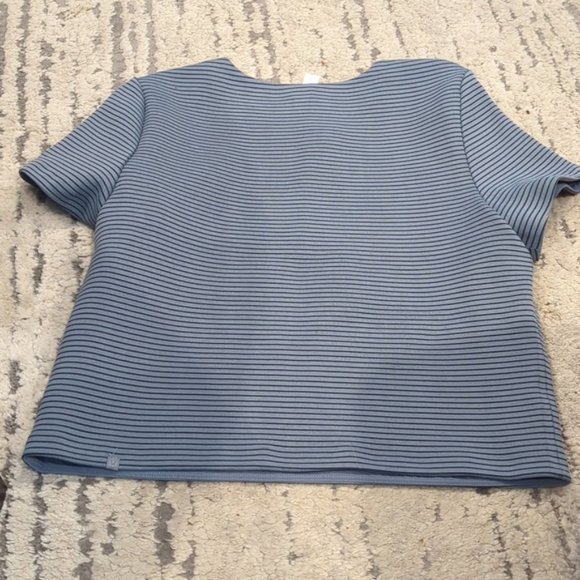 Lululemon Shaped Short Sleeve Sterling - Picture 7 of 10